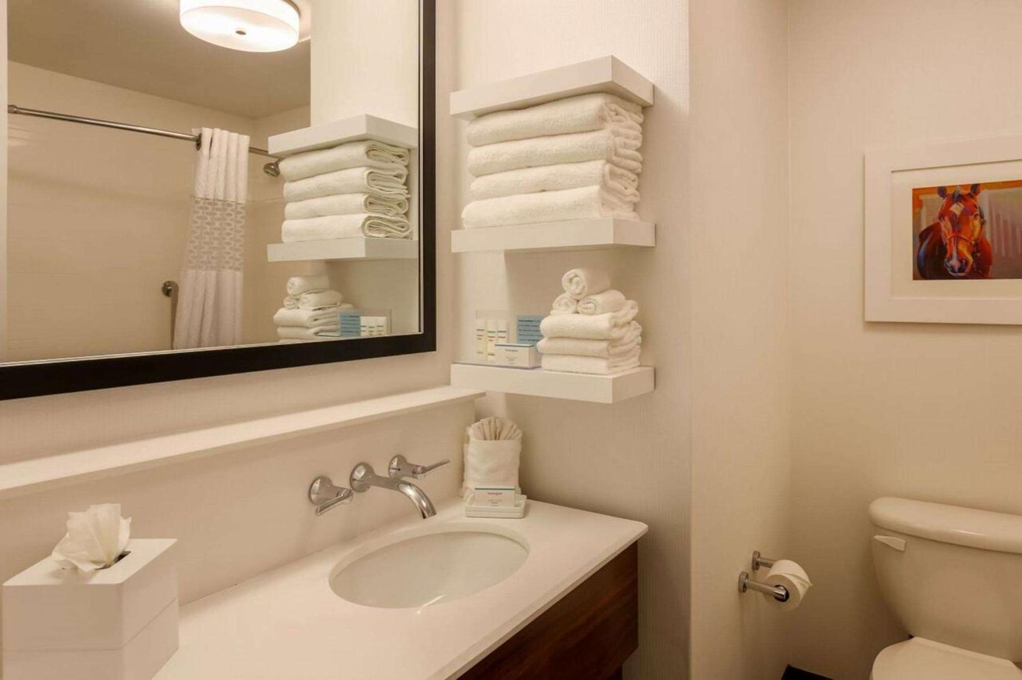 Hampton Inn Memphis-Southwind Exteriér fotografie